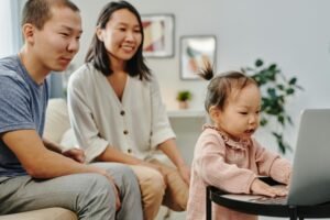 Is a Bilingual Daycare Beneficial for Toddlers? A Parent’s Complete Guide